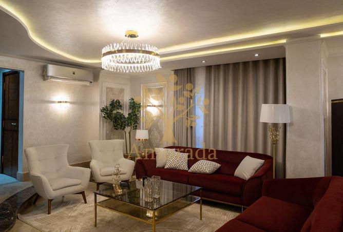 8037523 - Property Image 2