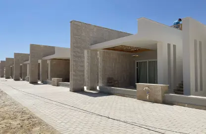 شاليه - 2 غرف نوم - 2 حمامات للبيع في سيشور - راس الحكمة - الساحل الشمالي