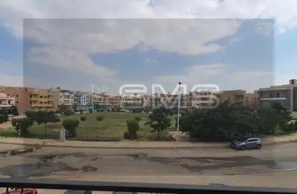 Office Space - Studio - 4 Bathrooms for rent in Okba Ibn Nafaa St. - Al Narges 6 - Al Narges - New Cairo City - Cairo