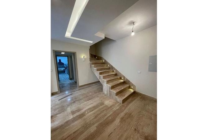 8255552 - Property Image 3