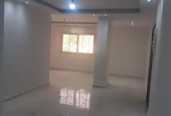 8177460 - Property Image 2