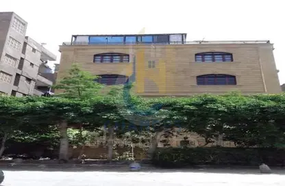 Apartment - 3 Bedrooms - 2 Bathrooms for sale in Street 286 - New Maadi - Hay El Maadi - Cairo