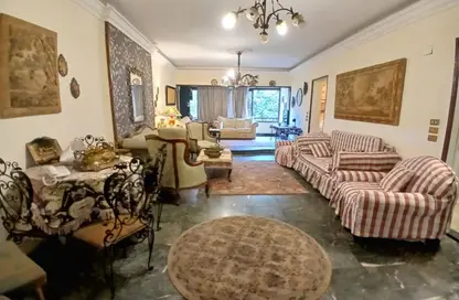 شقة - 3 غرف نوم - 1 حمام للبيع في شارع الاقبال - لوران - حي شرق - الاسكندرية