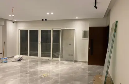 Apartment - 3 Bedrooms - 3 Bathrooms for rent in Mountain View iCity - 5th Settlement Compounds - The 5th Settlement - New Cairo City - Cairo