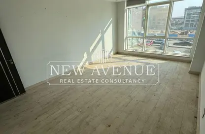 Clinic - Studio - 1 Bathroom for sale in Trivium Business Complex - North Teseen St. - The 5th Settlement - New Cairo City - Cairo