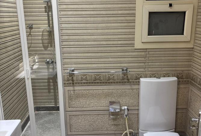 8176406 - Property Image 2