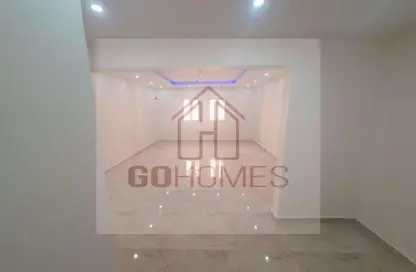 Apartment - 3 Bedrooms - 3 Bathrooms for sale in Al Hadaba Al Wosta - Mokattam - Cairo