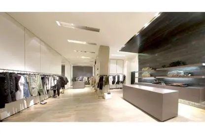 Shop - Studio - 4 Bathrooms for sale in Ahmed Fakhry St. - 6th Zone - Nasr City - Cairo
