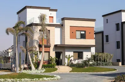 Townhouse - 4 Bedrooms - 4 Bathrooms for sale in Azzar - 5th Settlement Compounds - The 5th Settlement - New Cairo City - Cairo