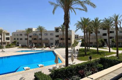 Chalet - 2 Bedrooms - 1 Bathroom for sale in Azha - Al Ain Al Sokhna - Suez