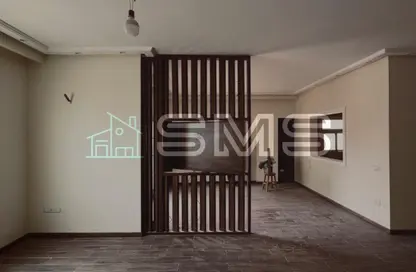 Apartment - 3 Bedrooms - 3 Bathrooms for sale in Bait Alwatan - The 5th Settlement - New Cairo City - Cairo