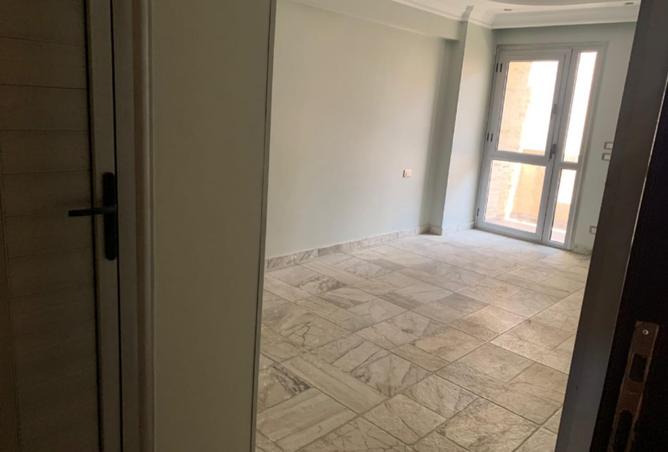 7932400 - Property Image 3