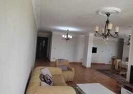 Apartment - 3 bedrooms for للايجار in Victor Emanuel Al Thaleth St. - Smouha - Hay Sharq - Alexandria