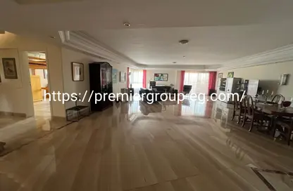 (بنتهاوس  (روف - 4 غرف نوم - 3 حمامات للايجار في سرايات المعادي - حي المعادي - القاهرة