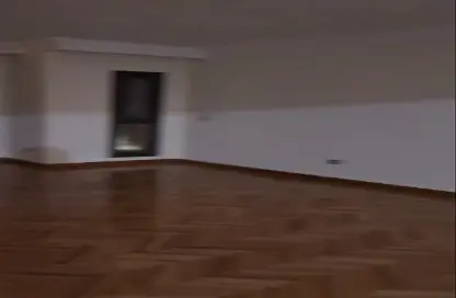 Apartment - 3 Bedrooms - 3 Bathrooms for sale in Mohi Al Din Abou El Ezz St. - Dokki - Giza
