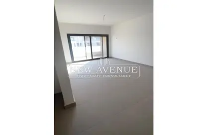 شقة - 2 غرف نوم - 2 حمامات للبيع في كمبوند البروج - كمبوندات الشروق - مدينة الشروق - القاهرة