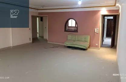 Apartment - 3 Bedrooms - 2 Bathrooms for sale in Zahraa El Maadi - Hay El Maadi - Cairo