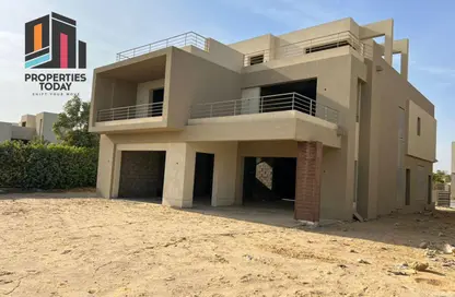 Villa - 6 Bedrooms - 5 Bathrooms for sale in The Crown - Cairo Alexandria Desert Road - 6 October City - Giza