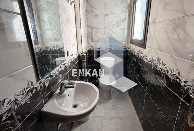 8401464 - Property Image 3