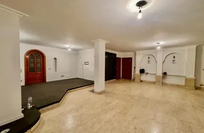 Apartment - 3 Bedrooms - 3 Bathrooms for sale in Lebanon St. - Mohandessin - Giza