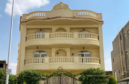 Villa - 7 Bedrooms - 6 Bathrooms for rent in Al Imam Ahmad Ibn Hanbal St. - El Yasmeen 7 - El Yasmeen - New Cairo City - Cairo