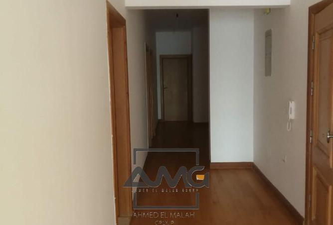 8448350 - Property Image 3