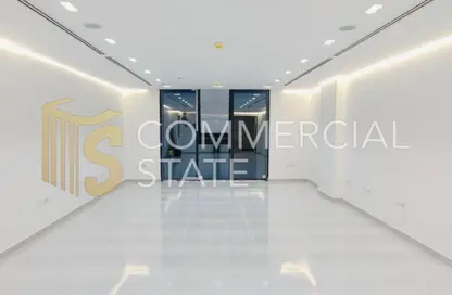 Office Space - Studio - 1 Bathroom for rent in Hyde Park Business District Mall - South Teseen St. - The 5th Settlement - New Cairo City - Cairo