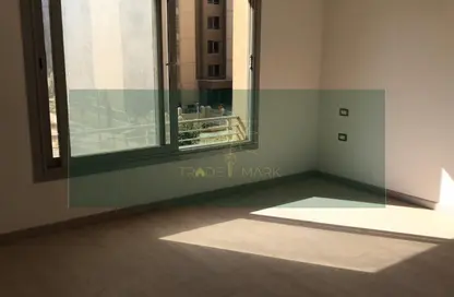 Apartment - Studio - 1 Bathroom for sale in Palm Hills Village Gate - South Investors Area - New Cairo City - Cairo