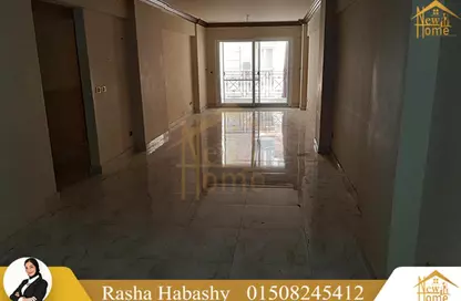 شقة - 3 غرف نوم - 2 حمامات للبيع في شارع الهيلتون - سموحة - حي شرق - الاسكندرية
