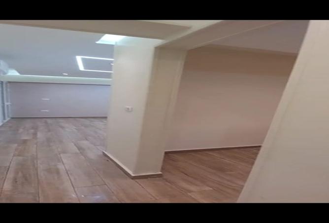 8046802 - Property Image 2