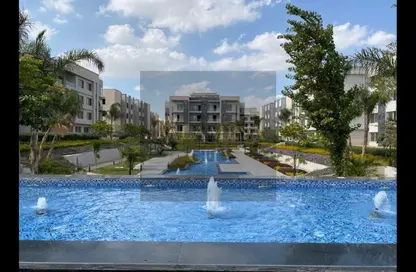 Apartment - 3 Bedrooms - 2 Bathrooms for sale in Golden Gate - South Teseen St. - The 5th Settlement - New Cairo City - Cairo