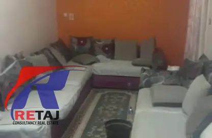 شقة - 4 غرف نوم - 2 حمامات للبيع في شارع ذاكر حسين - الحديقة الدولية - الحي السابع - مدينة نصر - القاهرة