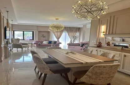 Apartment - 3 Bedrooms - 2 Bathrooms for sale in Moon Residences - Fifth Square - The 5th Settlement - New Cairo City - Cairo