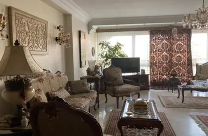 شقة - 3 غرف نوم - 2 حمامات للبيع في شارع الشطر التاسع - المعادي الجديدة - حي المعادي - القاهرة