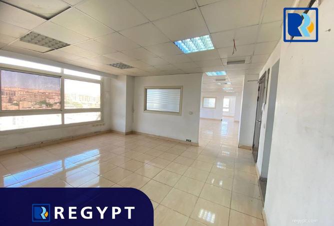 8111565 - Property Image 2