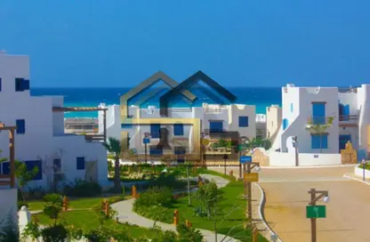 Villa - 4 Bedrooms - 5 Bathrooms for sale in Mountain View - Ras Al Hekma - North Coast