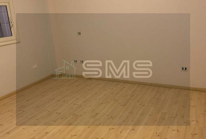 8130742 - Property Image 3