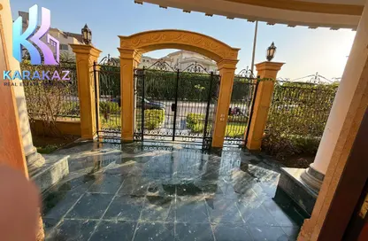 Duplex - 4 Bedrooms - 5 Bathrooms for rent in West Golf - El Katameya Compounds - El Katameya - New Cairo City - Cairo