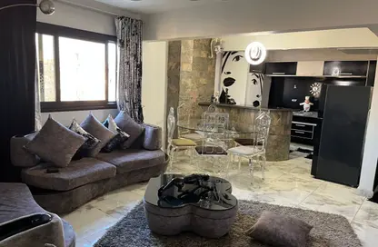 شقة - 2 غرف نوم - 1 حمام للايجار في شارع الجاحظ - الحديقة الدولية - الحي السابع - مدينة نصر - القاهرة