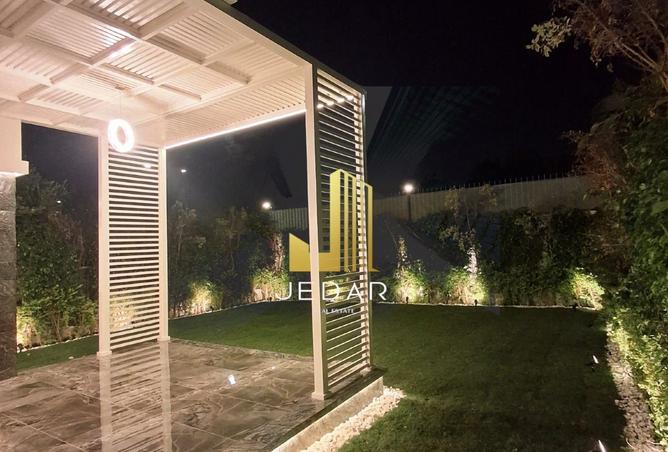 8250689 - Property Image 3