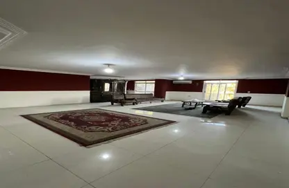 شقة - 3 غرف نوم - 3 حمامات للبيع في شارع ابو المحاسن الشاذلي - العجوزة - الجيزة