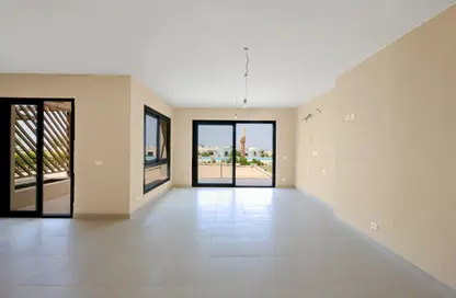 Apartment - 3 Bedrooms - 3 Bathrooms for sale in New Giza - Cairo Alexandria Desert Road - 6 October City - Giza