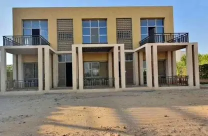فيلا - 5 غرف نوم - 5 حمامات للبيع في الجريا - كمبوندات الشيخ زايد - الشيخ زايد - الجيزة