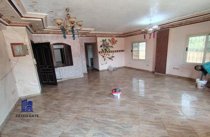 Apartment - 3 Bedrooms - 2 Bathrooms for rent in 11th District - Sheikh Zayed City - Giza