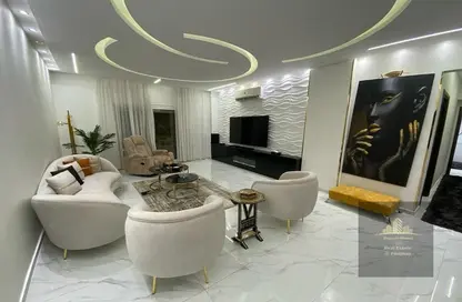Apartment - 3 Bedrooms - 2 Bathrooms for rent in 5th Settlement Compounds - The 5th Settlement - New Cairo City - Cairo