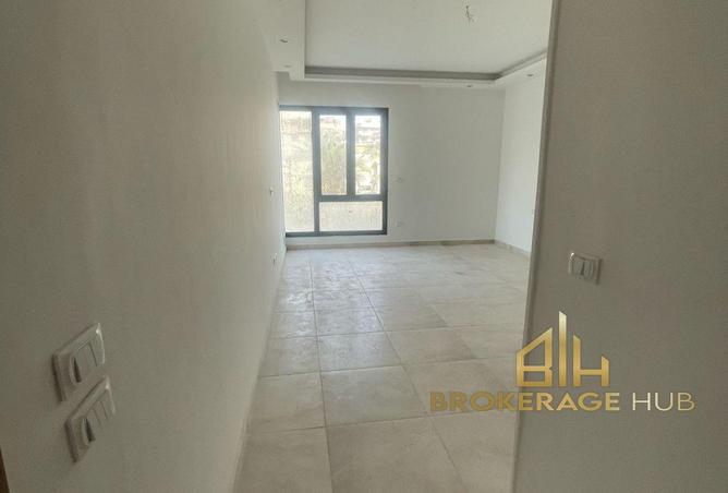 8116845 - Property Image 3
