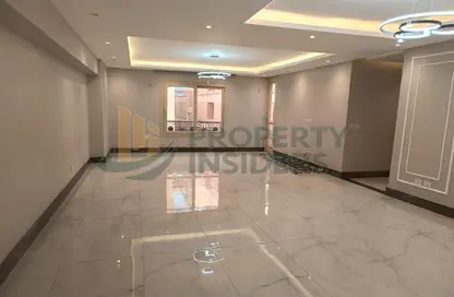 Apartment - 3 Bedrooms - 3 Bathrooms for rent in Kamal Ibrahim Khalil St. - Mohandessin - Giza