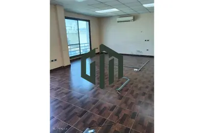 مساحات مكتبية - استوديو - 2 حمامات للايجار في شارع مجمع البنوك - شارع التسعين الجنوبي - التجمع الخامس - مدينة القاهرة الجديدة - القاهرة