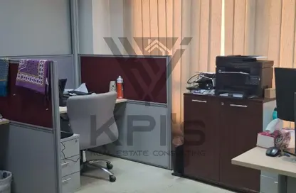 مساحات مكتبية - استوديو - 2 حمامات للايجار في شارع التسعين الشمالي - التجمع الخامس - مدينة القاهرة الجديدة - القاهرة