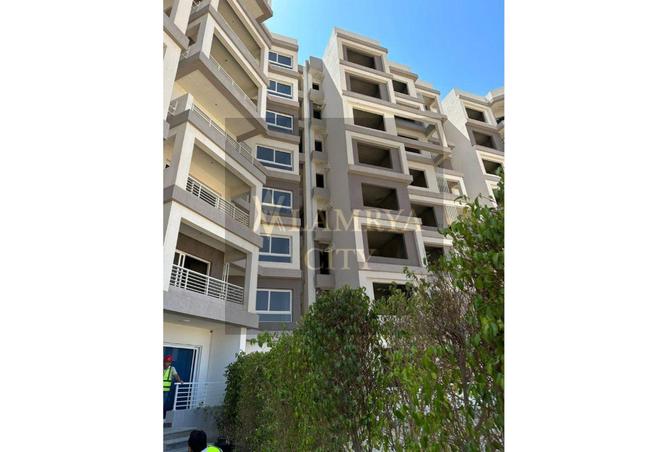 8048968 - Property Image 2